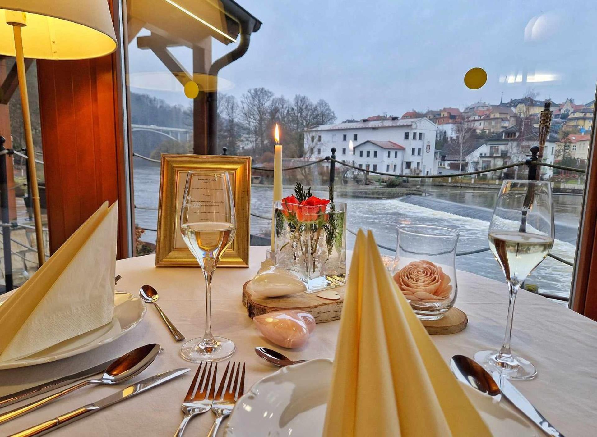 Romantik Hotel Eleonora Tábor Exterior photo